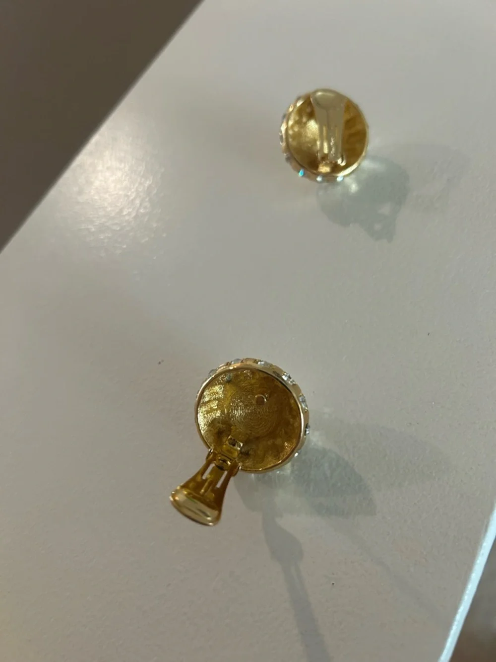 Christian Dior Vintage Clip Earrings Pearl With Rhinestones - Picture 5 of 10